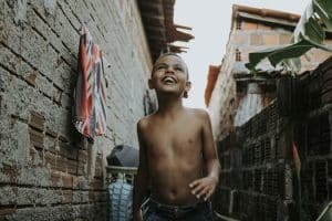 Minimalist Living Creates More Happiness and Freedom