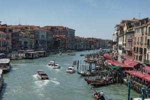 Hidden Gem Destinations That Avoid Tourist Crowds