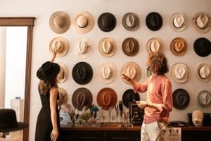 Impulse Buying Psychology Behind Unnecessary Purchase Decisions